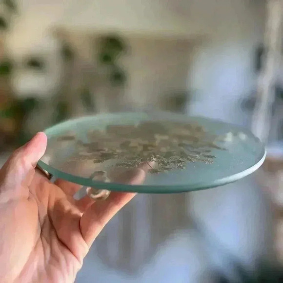 Vintage Glass Trivet with Pressed Dried Flowers 8" Wide Boho Style - Picture 4 of 7